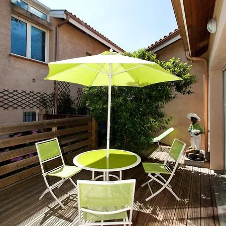 Studio Pour Personne En Deplacement Issel Exterior foto